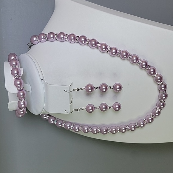 Beaded Jewelry Set Lavender Pearl Necklace Earrings Bracelet Fun Fashion - Picture 8 of 9